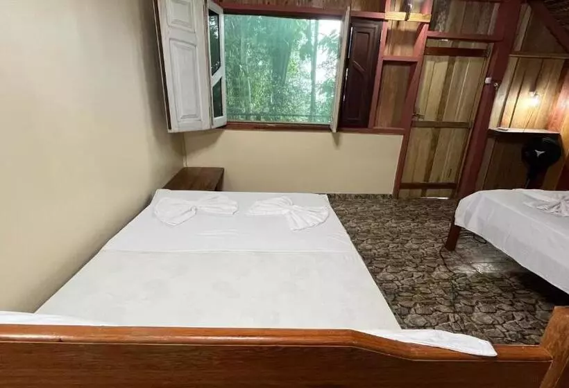 ホテル Trapiche Eco Amazon Lodge