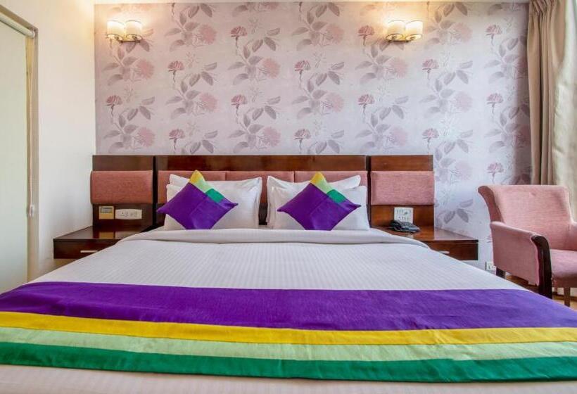 Hotel Treebo Premium Rose Mallow