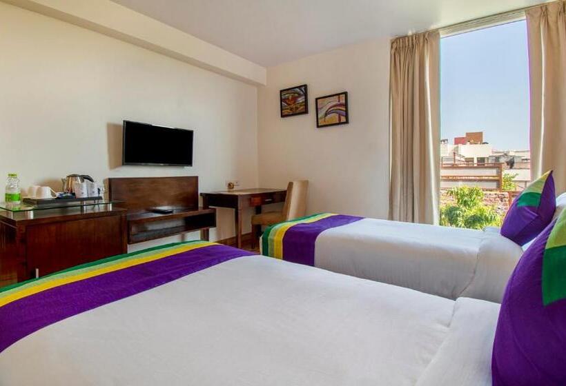 Hotel Treebo Premium Rose Mallow