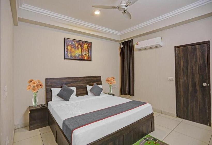 فندق Wish Leisure, Noida, Sector 104