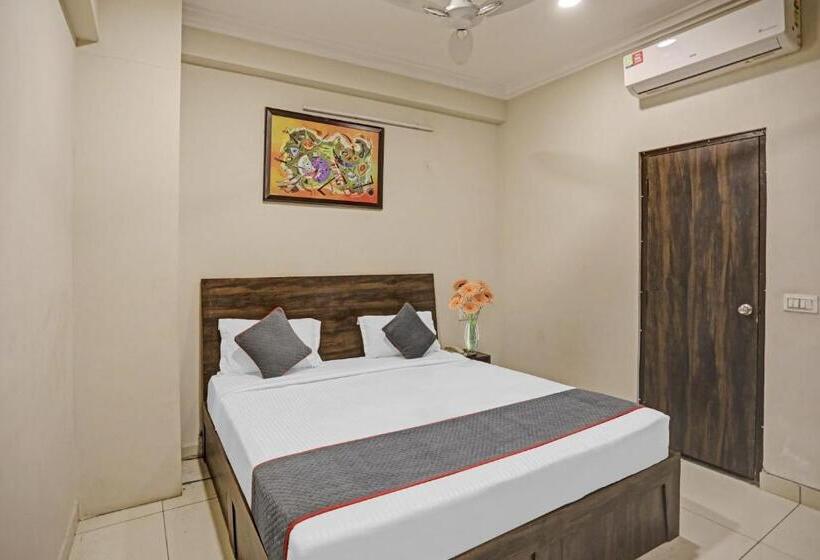 فندق Wish Leisure, Noida, Sector 104