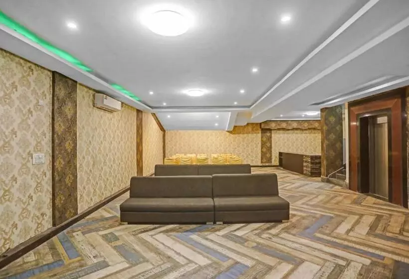 Hotelli Wish Leisure, Noida, Sector 104