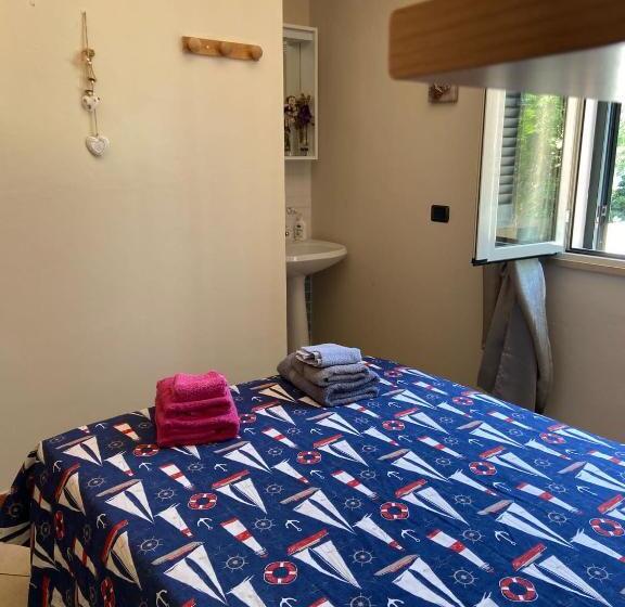 Пансион Affittacamere Ristorante Pizzeria La Rustica