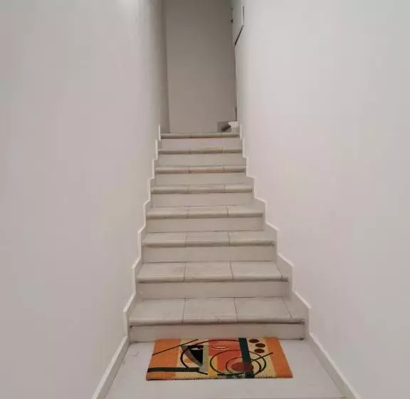 پانسیون Alloggiamo