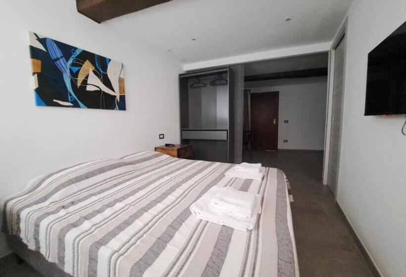 Pension (Hôtel basse catégorie) Alloggiamo