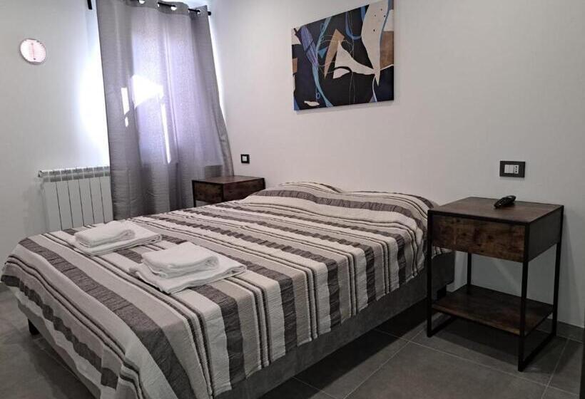 Pension (Hôtel basse catégorie) Alloggiamo