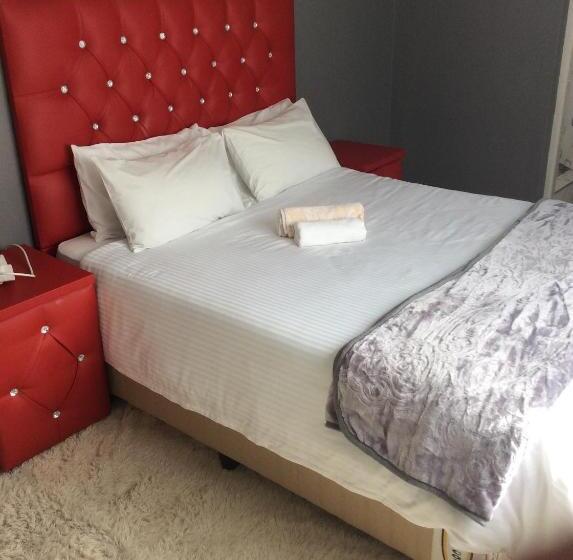 פנסיון De Capital Guest House