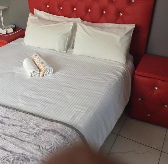 פנסיון De Capital Guest House