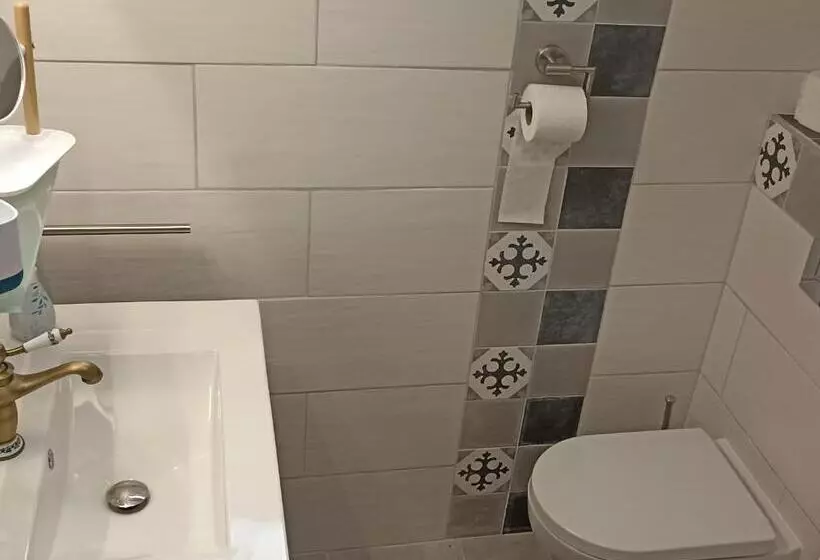 ペンション Chambre Douillette Pour 2 à Bruyères   Proche Centre Et Randonnées   Fr 1 589 602