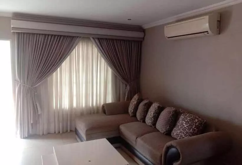 ペンション Ndivho Guesthouse