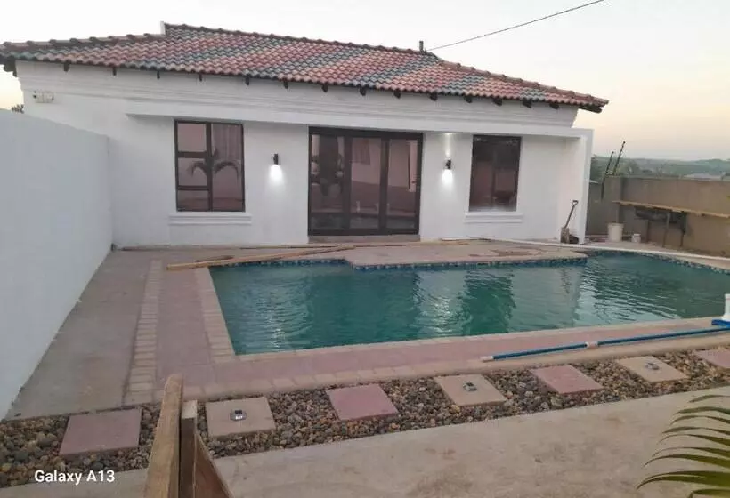 ペンション Ndivho Guesthouse