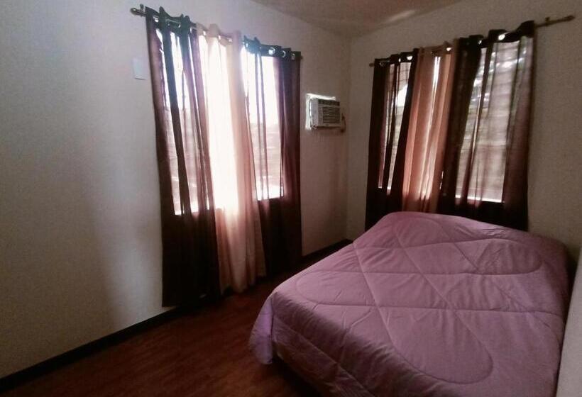 پانسیون Raymundo Residence