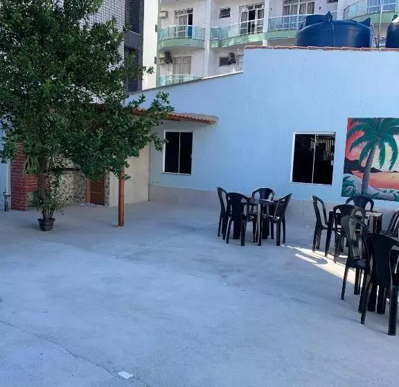 هاستل Aloha Suites