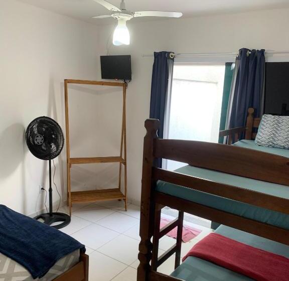 Herberge Aloha Suites