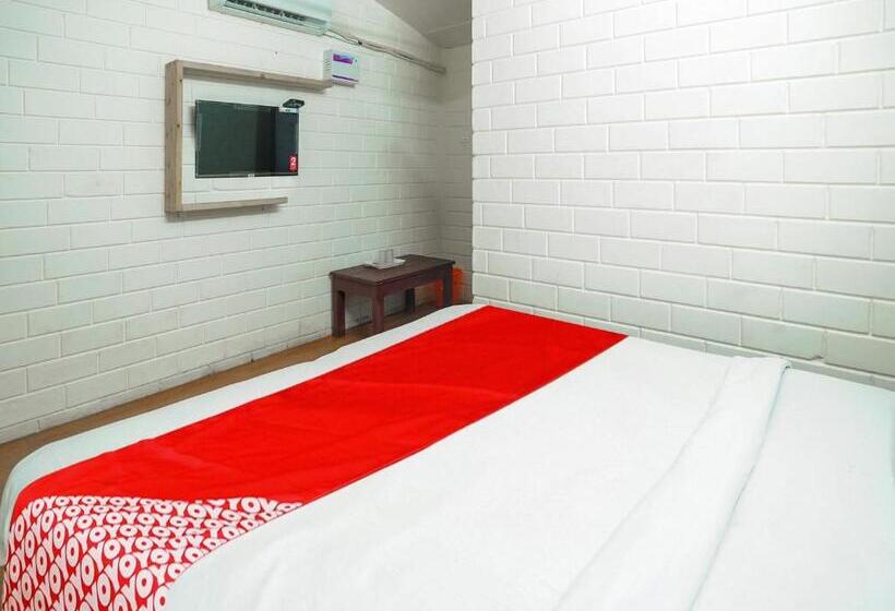 Manyura Hotels & Resorts