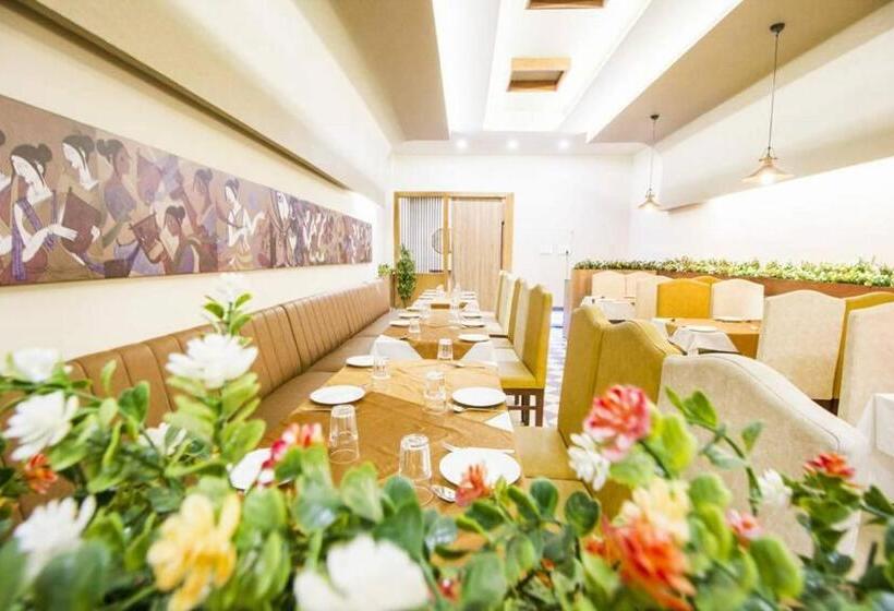 Evergreen Hotel & Restaurant Pvt . Ltd