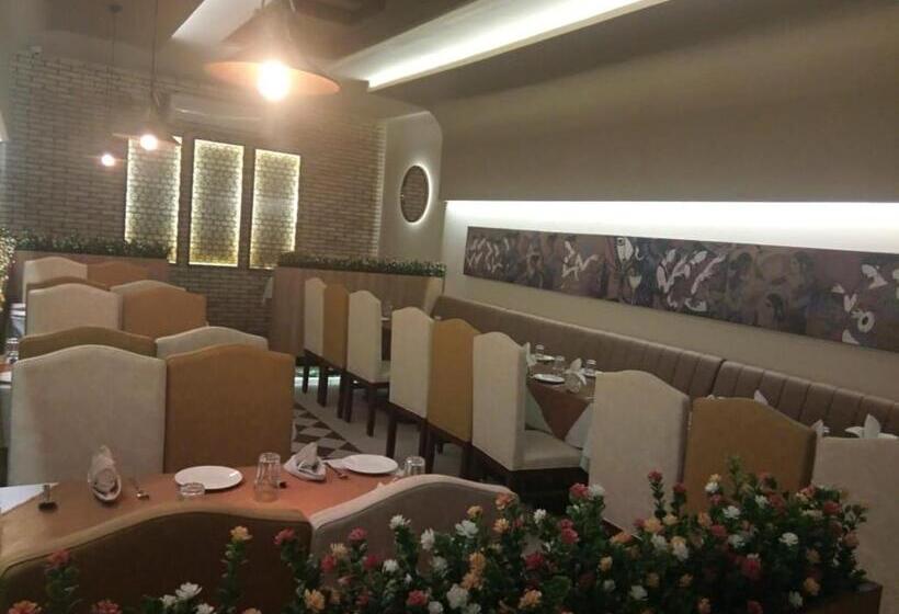 Evergreen Hotel & Restaurant Pvt . Ltd