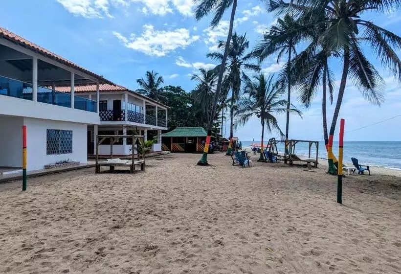 ホテル Beach Life Palomino & Beach Club