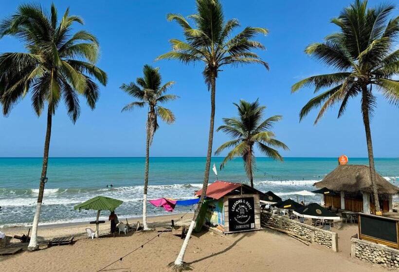 ホテル Beach Life Palomino & Beach Club