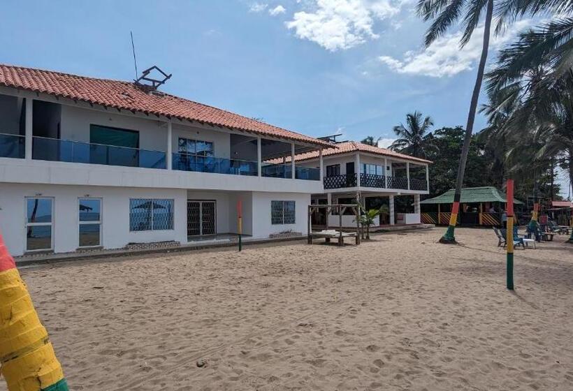 ホテル Beach Life Palomino & Beach Club