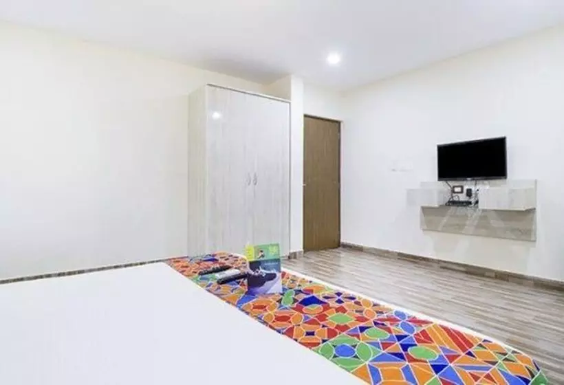 ホテル Fabexpress Orchid The Sky