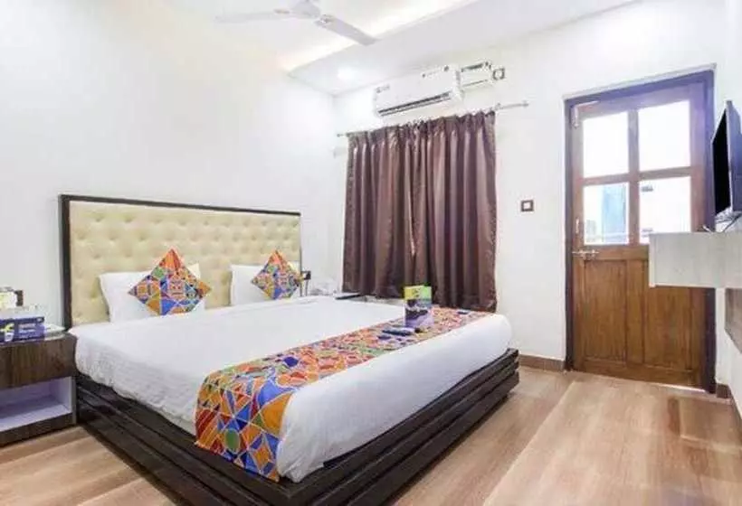 ホテル Fabexpress Orchid The Sky