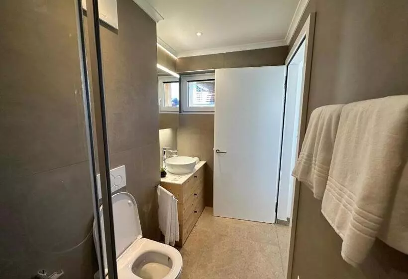 ホテル John S Lodge