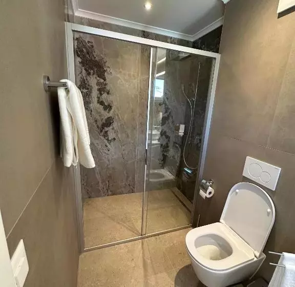 ホテル John S Lodge