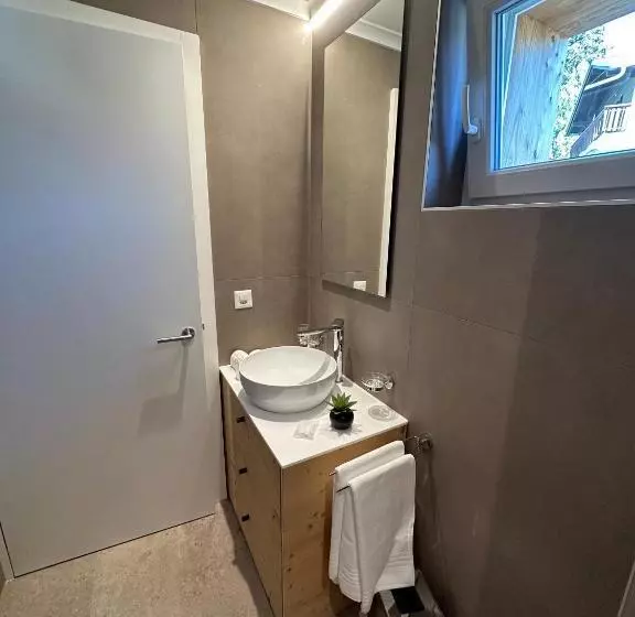 ホテル John S Lodge