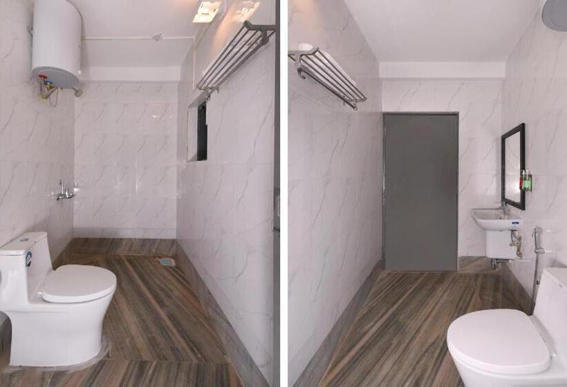 בית מלון כפרי Jolly Panda Goa