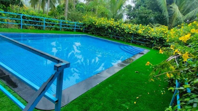 Hotel Mango Village Resort