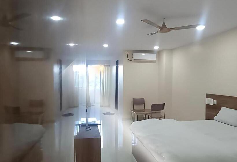 酒店 Sai Baba Palace