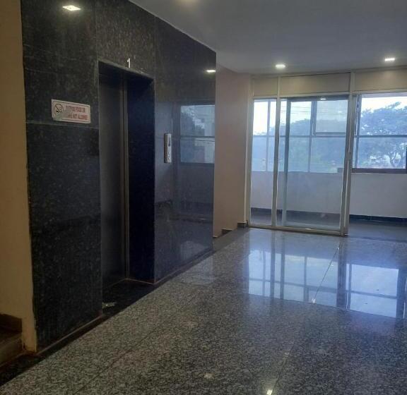 酒店 Sai Baba Palace