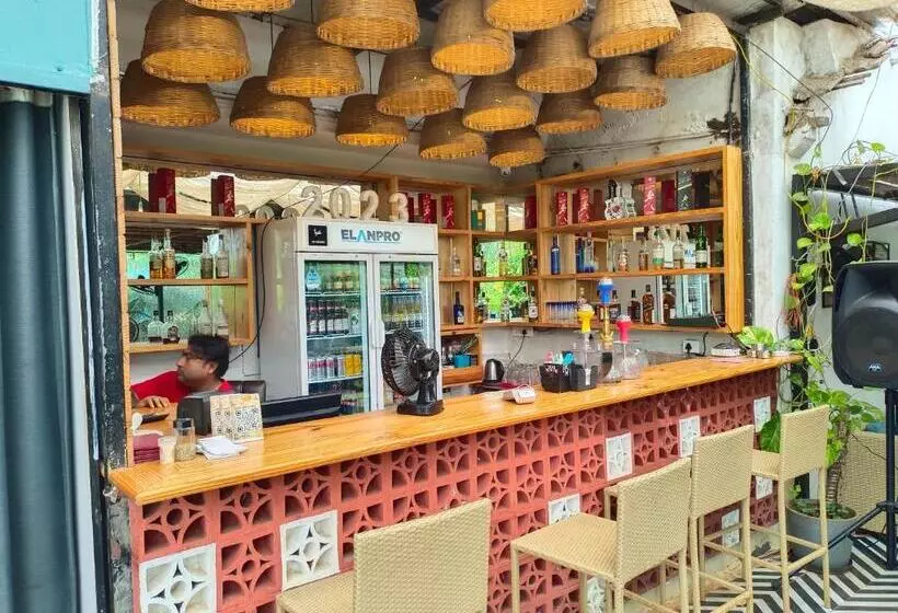 ホテル South Delhi Restaurant And Resort