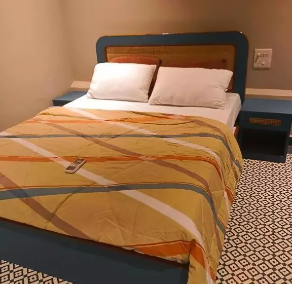 ホテル South Delhi Restaurant And Resort