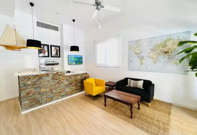 ホテル Suites Puente De Hierro