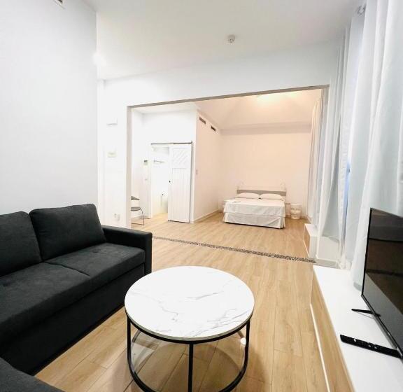 هتل Suites Puente De Hierro