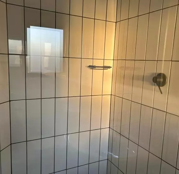 ペンション Fusion Guest House