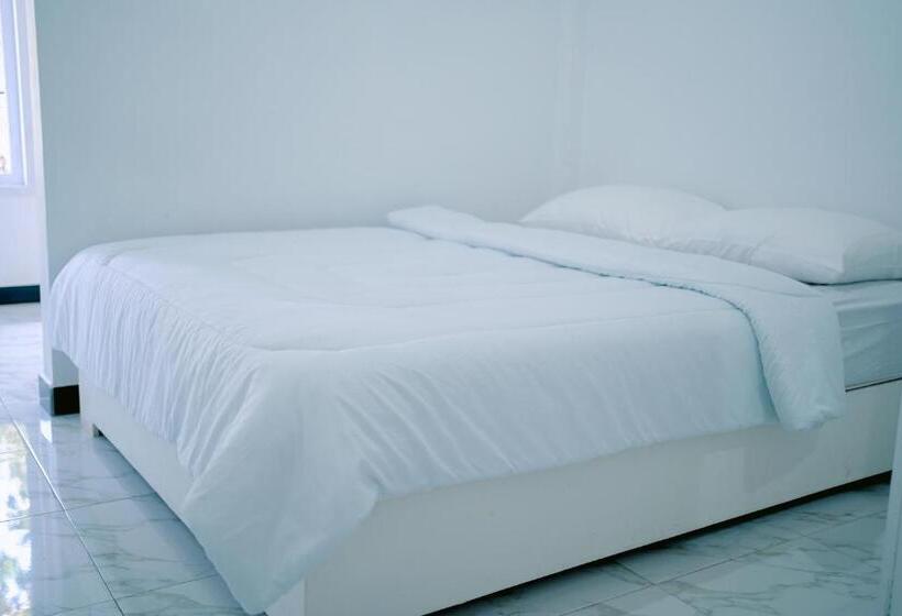 פנסיון Getrudis Guesthouse