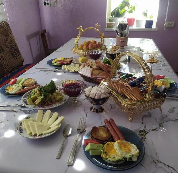 پانسیون Guest House Twins