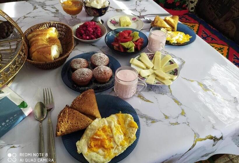 پانسیون Guest House Twins