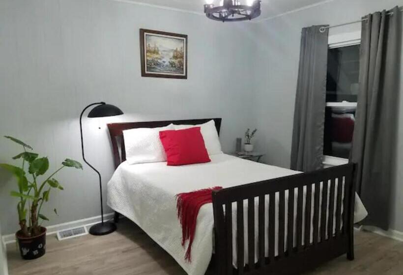 Pensjonat Lh Guest House