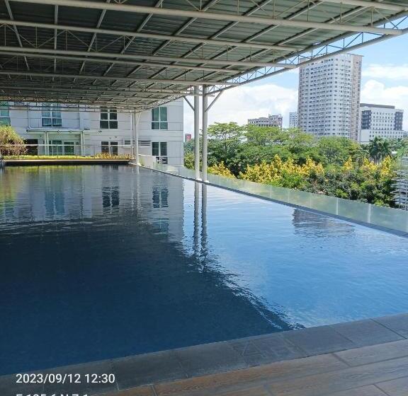 فندق Abreeza Place T 2