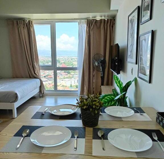 فندق Abreeza Place T 2