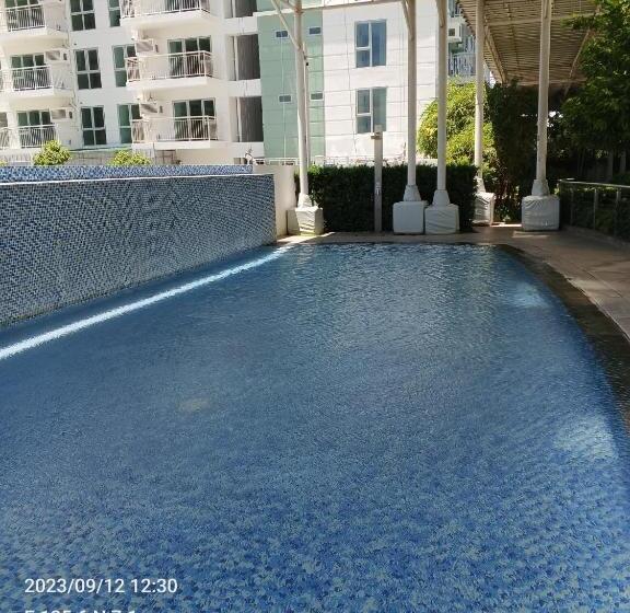 فندق Abreeza Place T 2