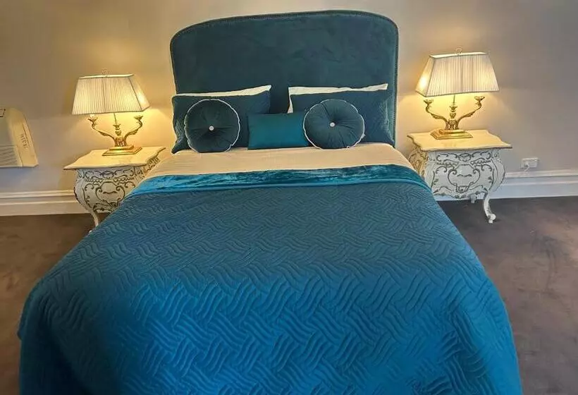 Hotelli Convent At Koroit