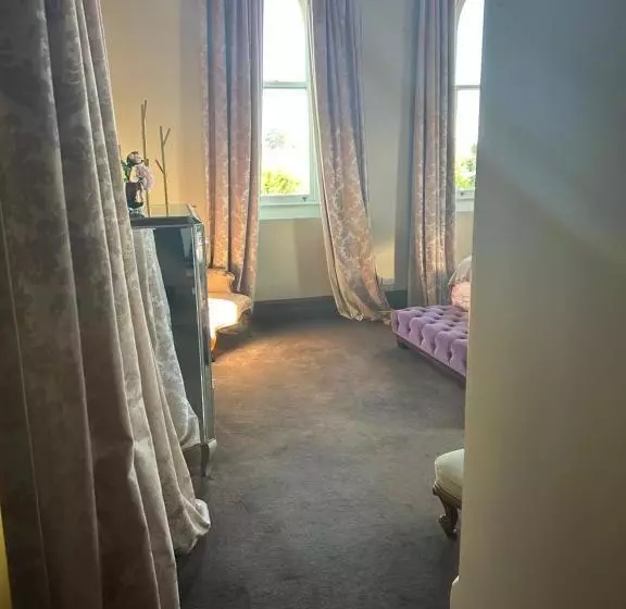 Hotelli Convent At Koroit