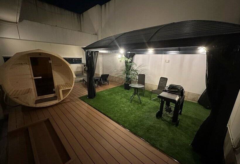 هتل Felice Osaka Itami Airport