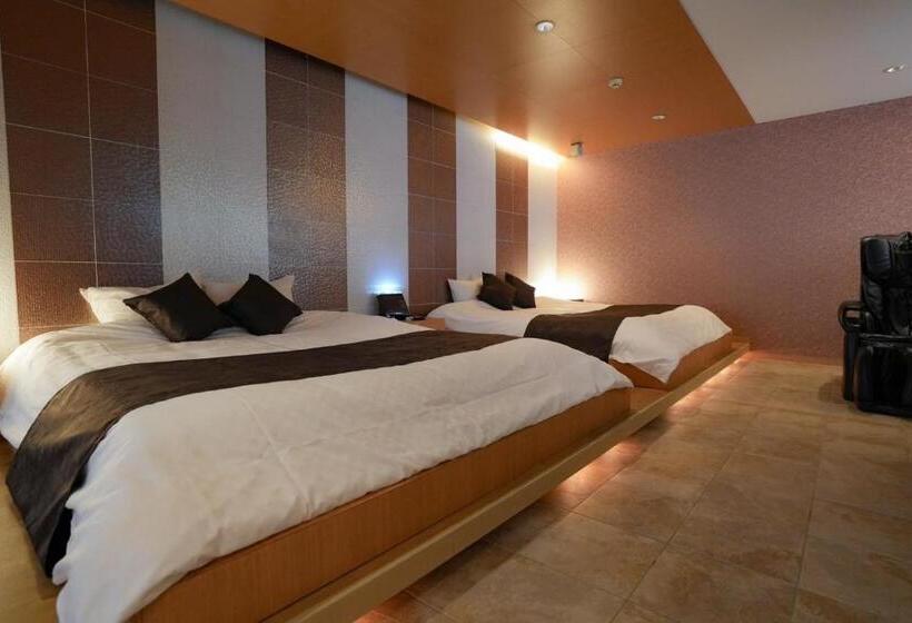 هتل Felice Osaka Itami Airport