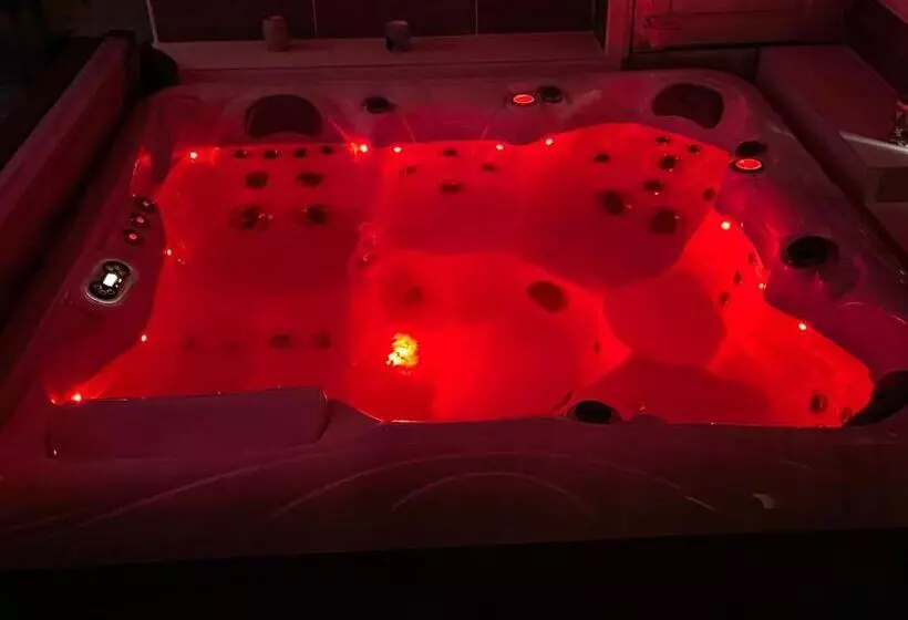 ホテル L Escale Suite Et Spa